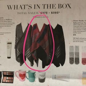 From FabFitFun Box‼️ BRAND NEW! Mulberry poncho!